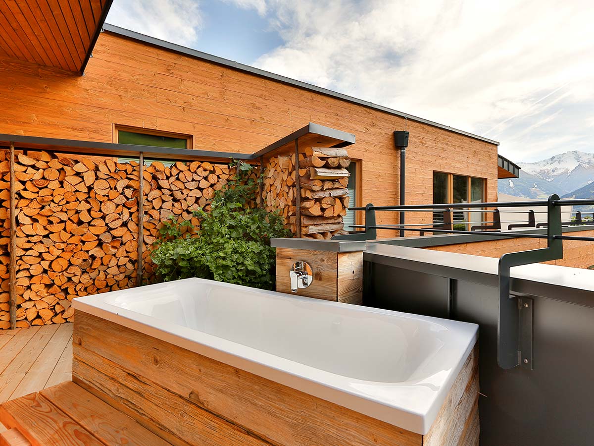 The wood-look bathroom